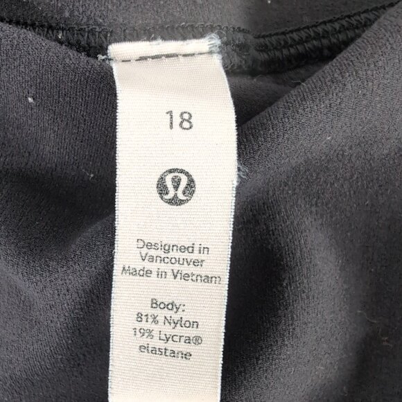 Lululemon Women's Black Biker Shorts Athletic Sporty Comfy, US 18 - Picture 3 of 8